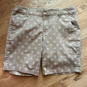 J Crew Khaki Shorts 8 Inch Shell Print